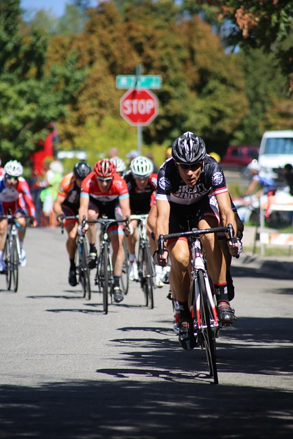 通过这些展 通过这些展